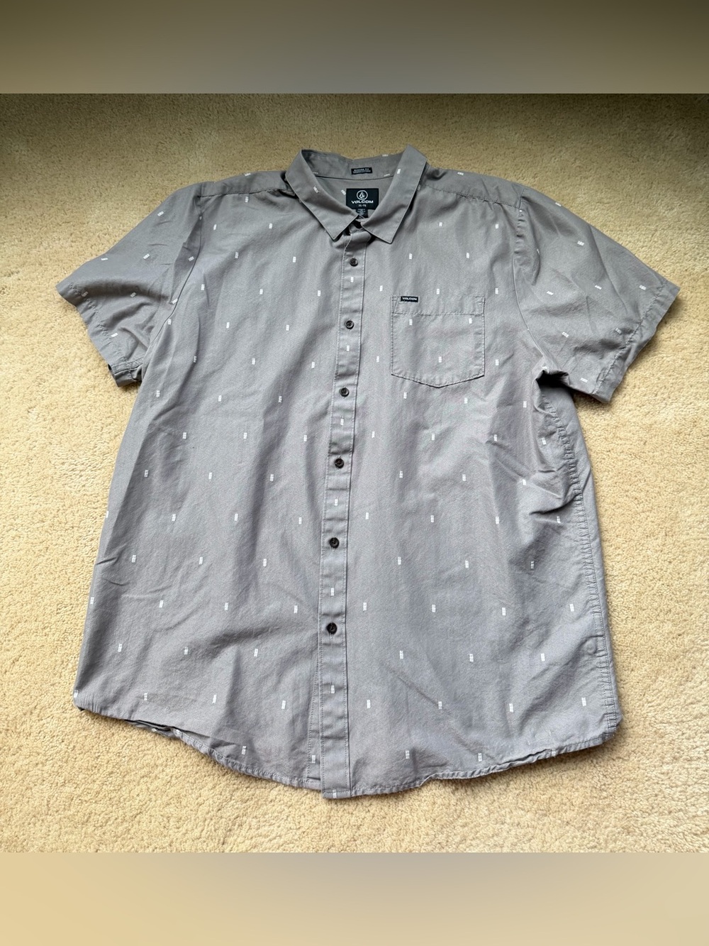 Volcom Men’s Gray Modern Fit Salford Shirt - XXL - EUC - Short Sleeves